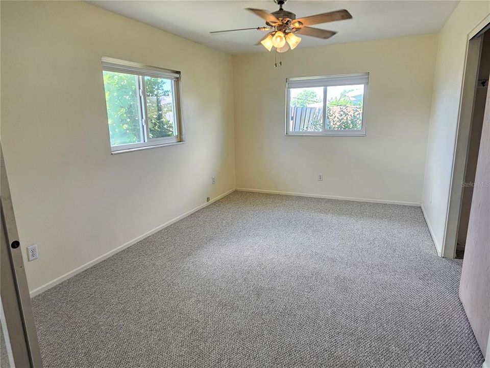 For Rent: $1,850 (2 beds, 2 baths, 1056 Square Feet)
