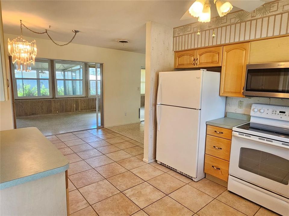 For Rent: $1,850 (2 beds, 2 baths, 1056 Square Feet)