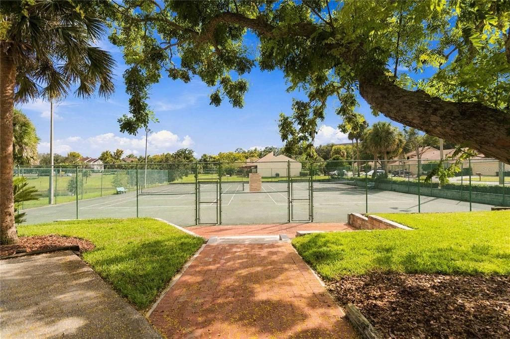 Activo con contrato: $385,000 (3 camas, 2 baños, 1767 Pies cuadrados)