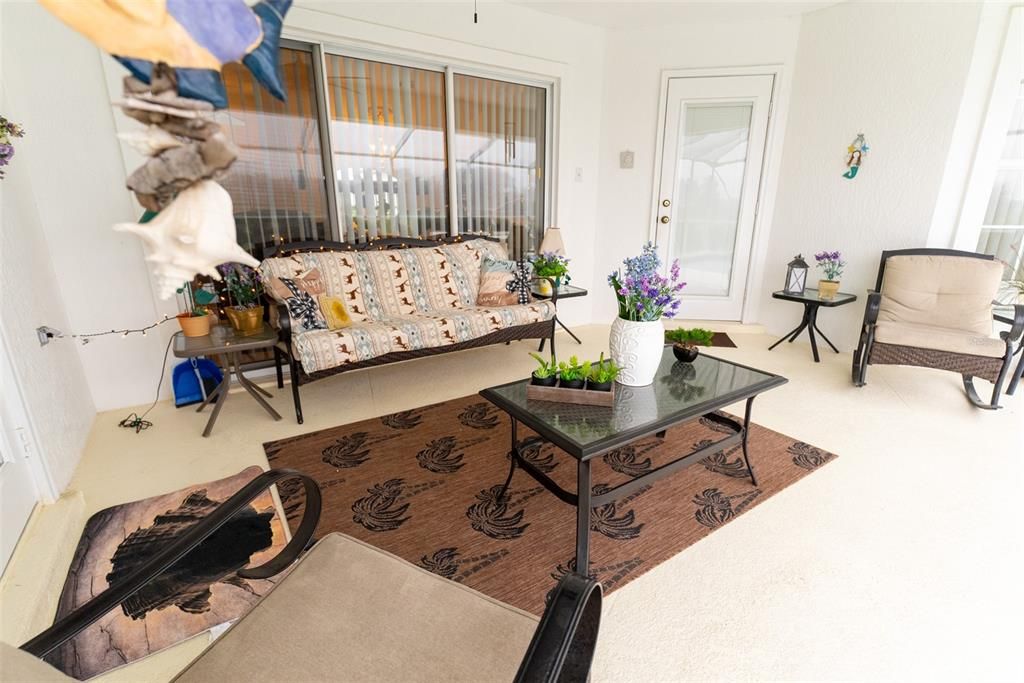 На продажу: $399,900 (4 спален, 2 ванн, 2209 Квадратных фут)