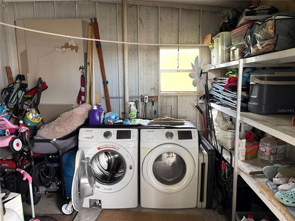 For Sale: $139,000 (2 beds, 2 baths, 1004 Square Feet)