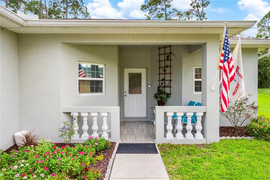 For Sale: $340,000 (3 beds, 2 baths, 1589 Square Feet)
