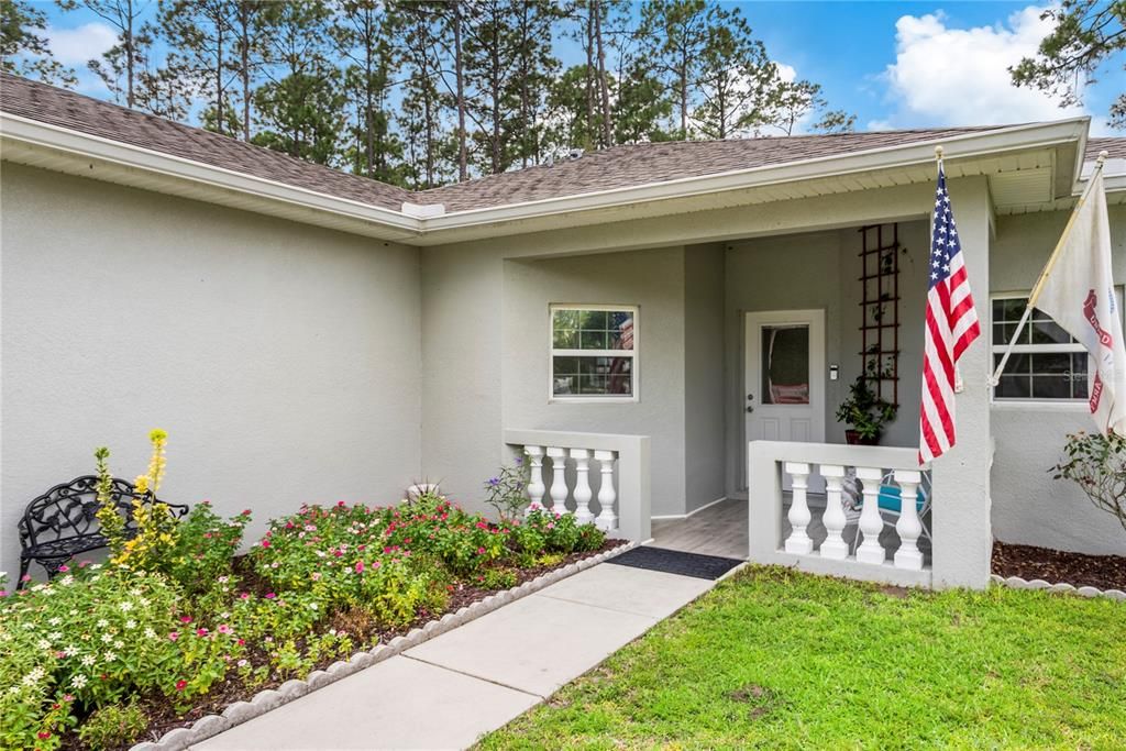 For Sale: $340,000 (3 beds, 2 baths, 1589 Square Feet)