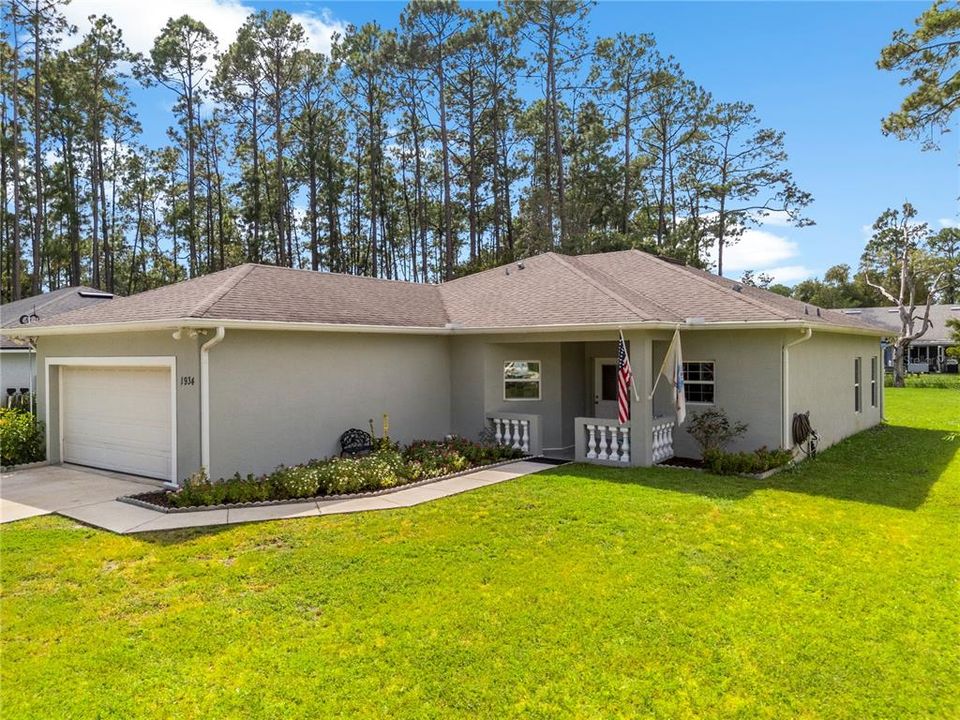 For Sale: $340,000 (3 beds, 2 baths, 1589 Square Feet)