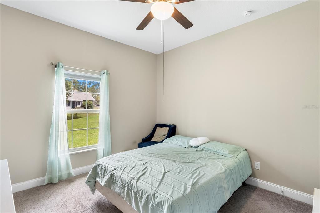 For Sale: $340,000 (3 beds, 2 baths, 1589 Square Feet)