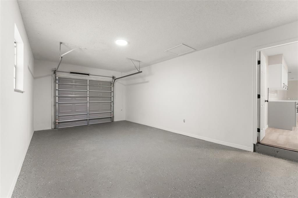 En Venta: $550,000 (3 camas, 2 baños, 2270 Pies cuadrados)