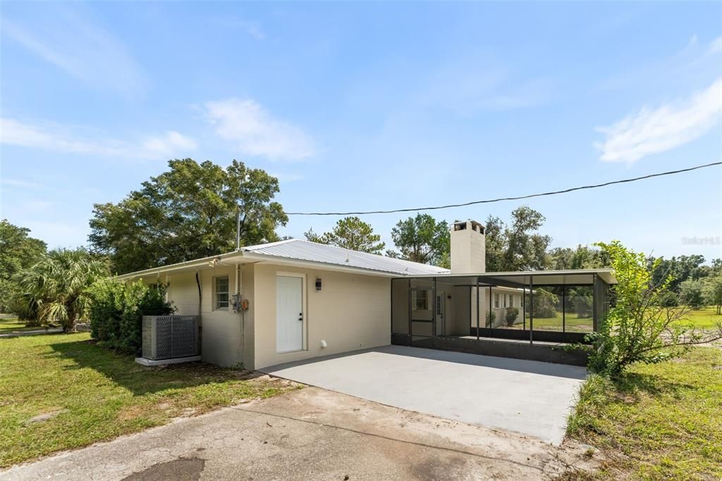 En Venta: $550,000 (3 camas, 2 baños, 2270 Pies cuadrados)