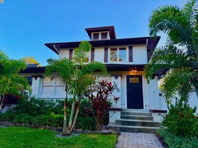 For Sale: $1,675,000 (4 beds, 3 baths, 2607 Square Feet)