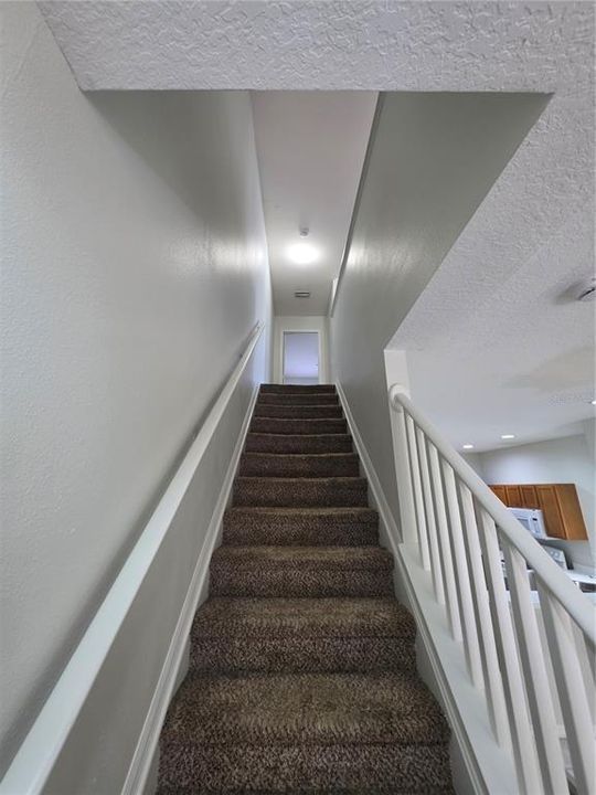 For Rent: $1,950 (4 beds, 2 baths, 1576 Square Feet)