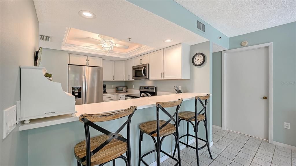 For Sale: $699,000 (2 beds, 2 baths, 1280 Square Feet)