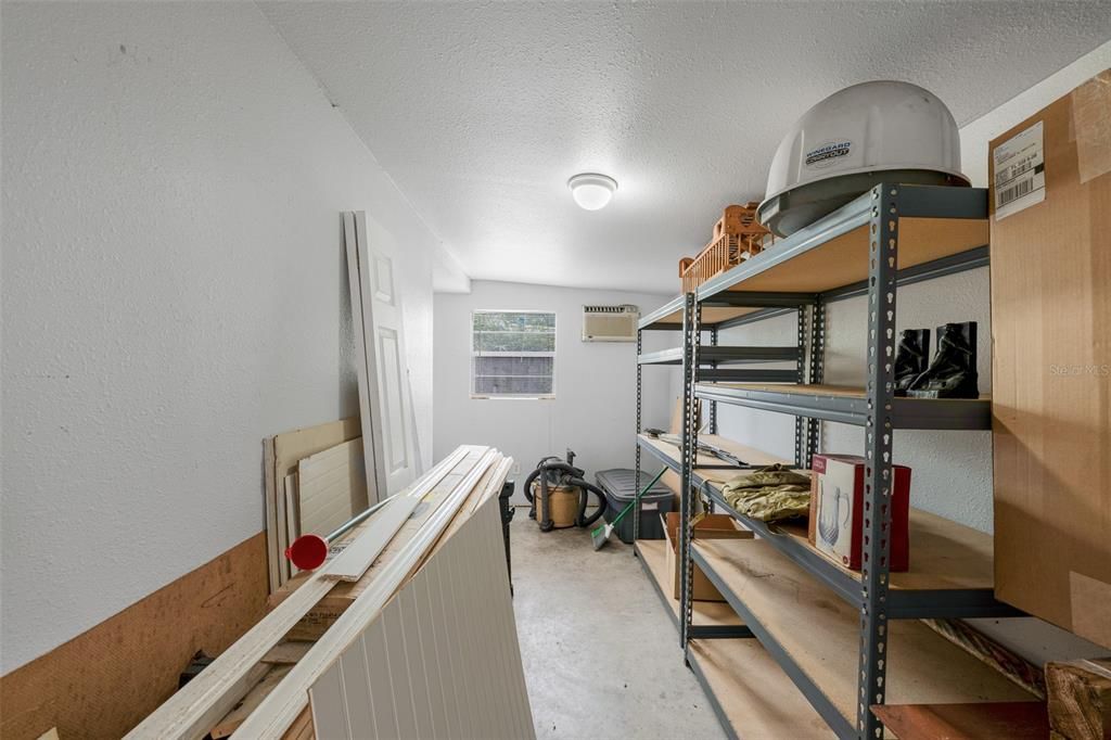 For Sale: $475,000 (3 beds, 2 baths, 1759 Square Feet)