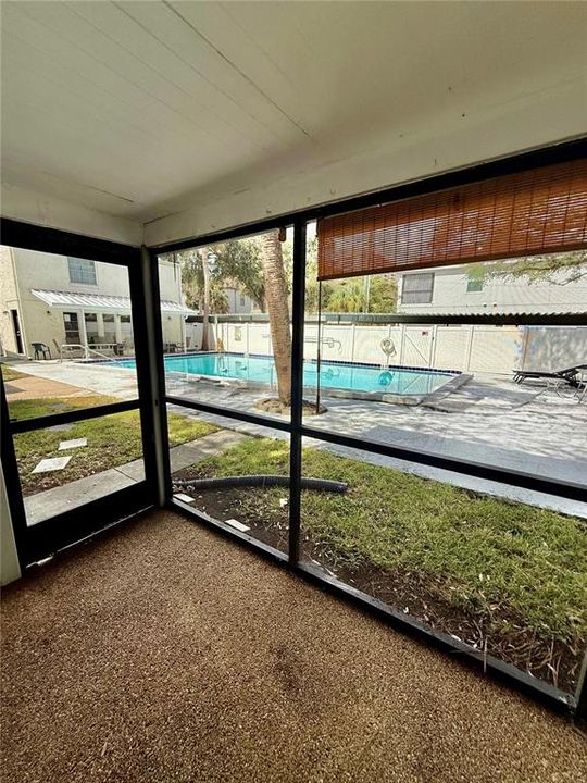 For Rent: $1,800 (2 beds, 1 baths, 884 Square Feet)