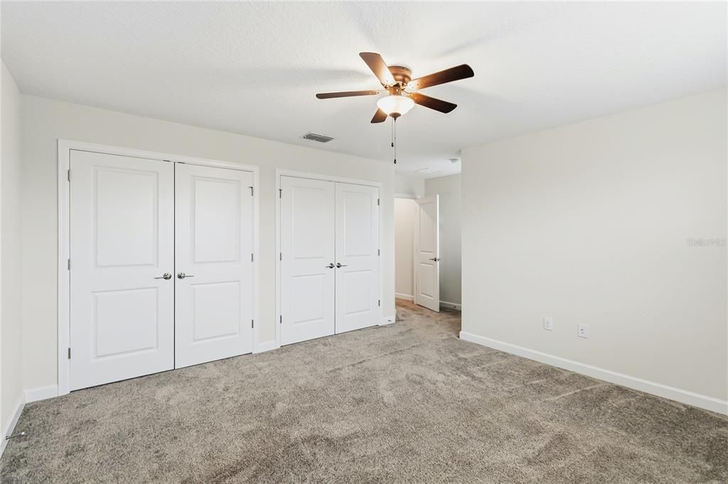 В аренду: $4,300 (5 спален, 3 ванн, 3956 Квадратных фут)