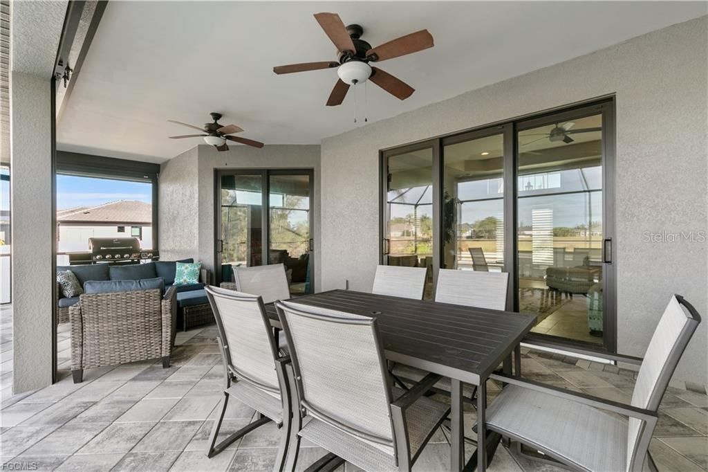 For Sale: $649,000 (3 beds, 2 baths, 1781 Square Feet)