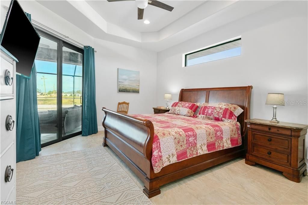 For Sale: $649,000 (3 beds, 2 baths, 1781 Square Feet)