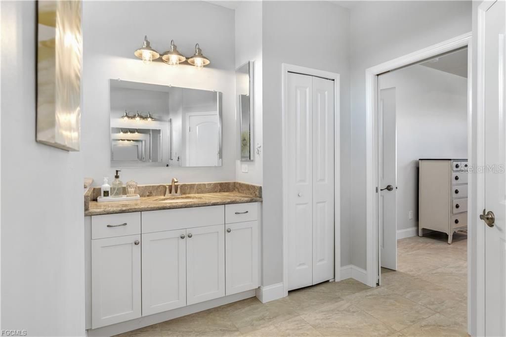For Sale: $649,000 (3 beds, 2 baths, 1781 Square Feet)