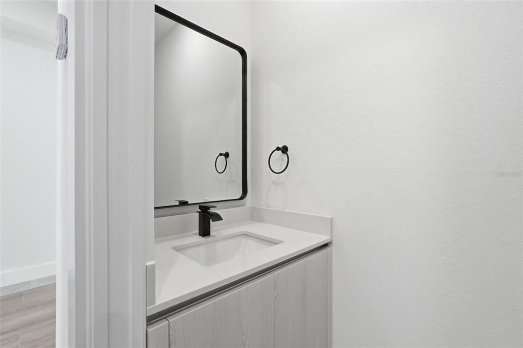 For Sale: $475,000 (3 beds, 2 baths, 2365 Square Feet)