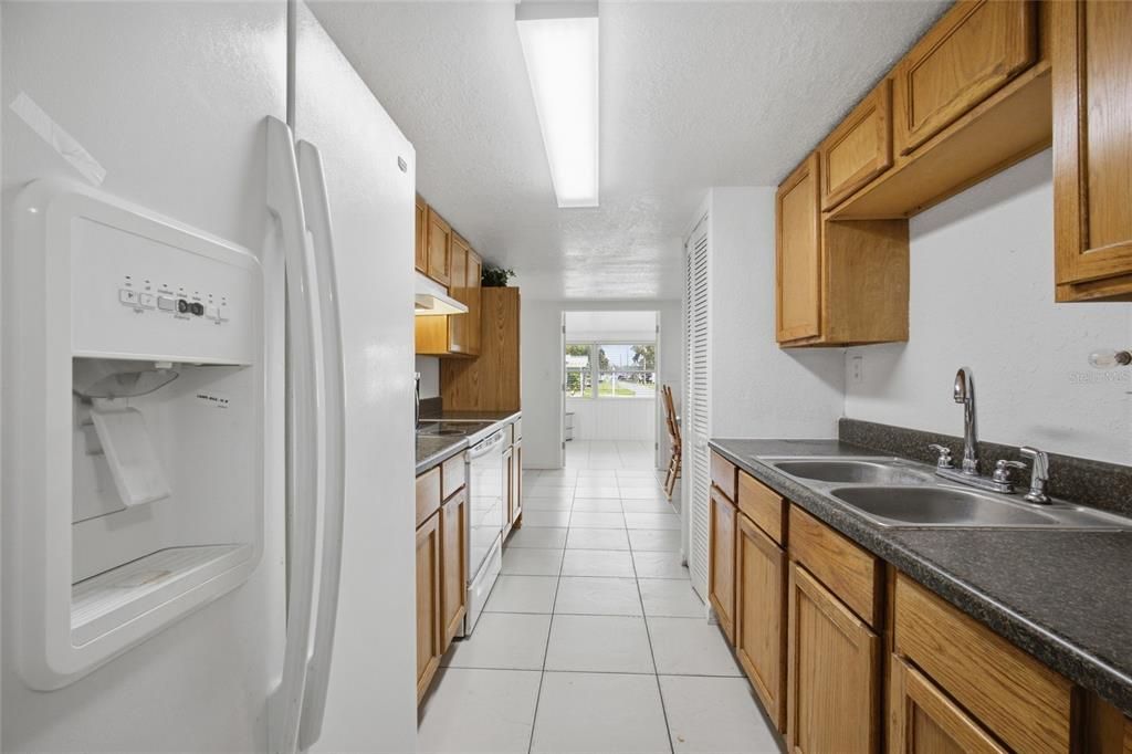 En Venta: $129,999 (3 camas, 2 baños, 984 Pies cuadrados)