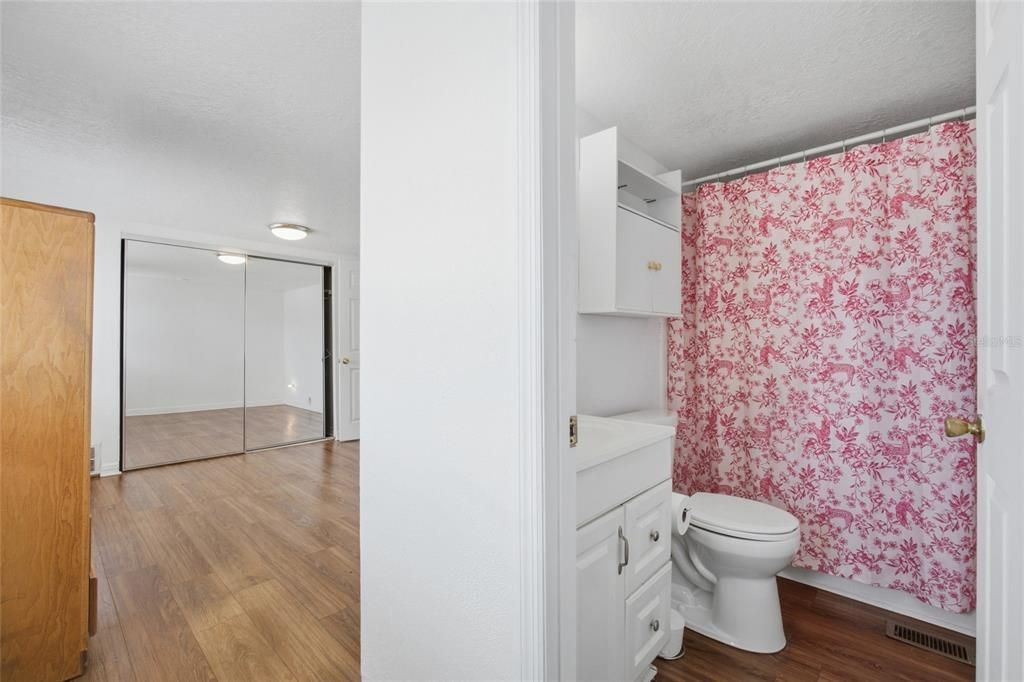 En Venta: $129,999 (3 camas, 2 baños, 984 Pies cuadrados)