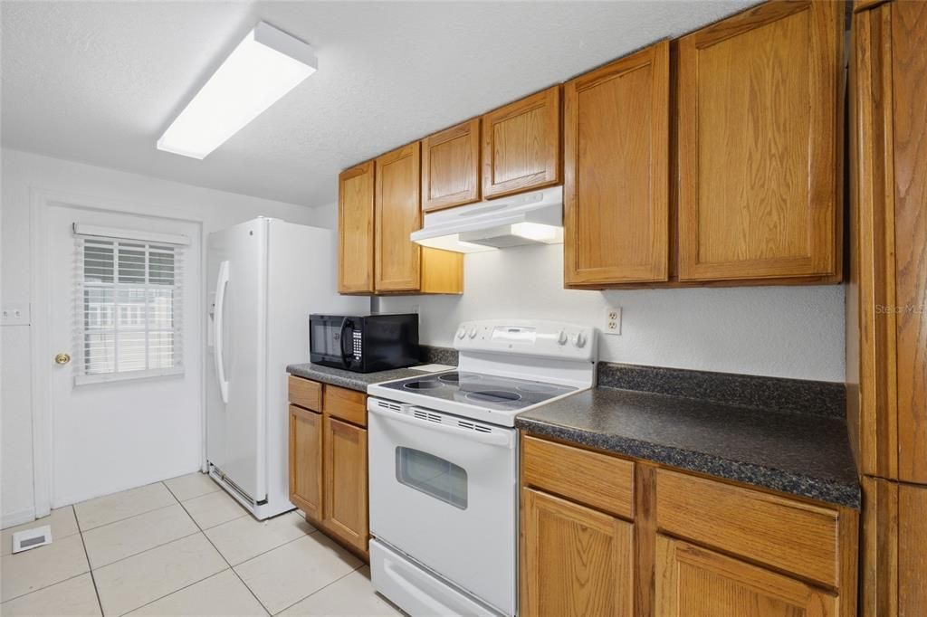 En Venta: $129,999 (3 camas, 2 baños, 984 Pies cuadrados)
