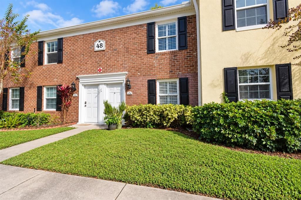 For Sale: $195,000 (2 beds, 1 baths, 1190 Square Feet)