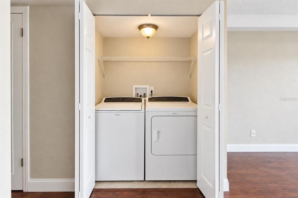 For Sale: $195,000 (2 beds, 1 baths, 1190 Square Feet)