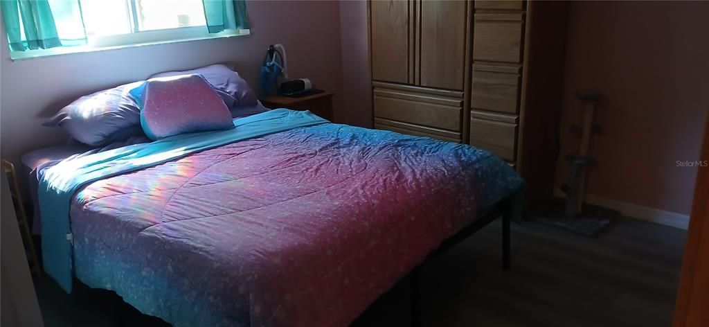 На продажу: $325,000 (3 спален, 2 ванн, 1832 Квадратных фут)