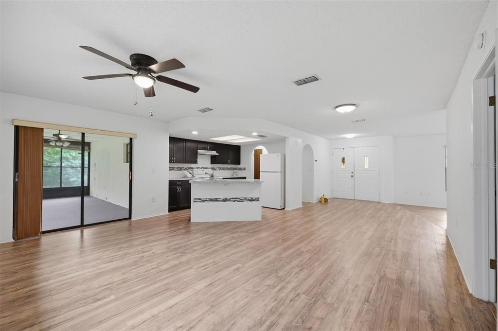 En Venta: $224,999 (2 camas, 2 baños, 1495 Pies cuadrados)