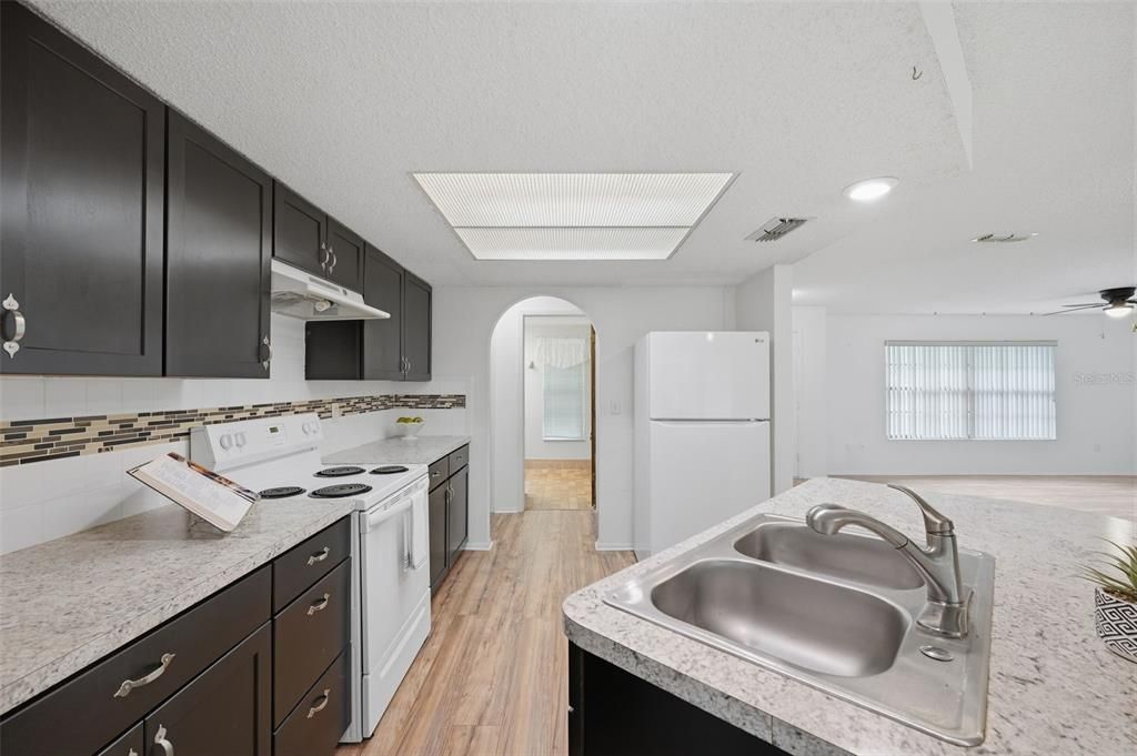En Venta: $224,999 (2 camas, 2 baños, 1495 Pies cuadrados)