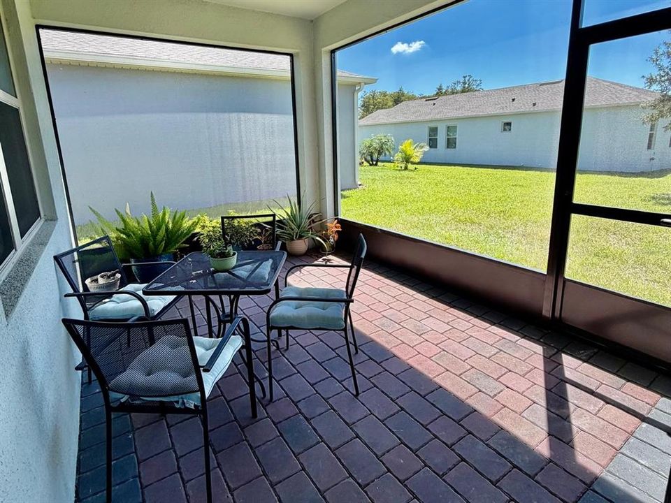For Sale: $414,777 (3 beds, 2 baths, 1722 Square Feet)
