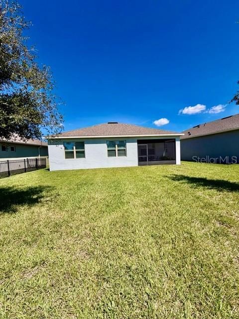 For Sale: $414,777 (3 beds, 2 baths, 1722 Square Feet)