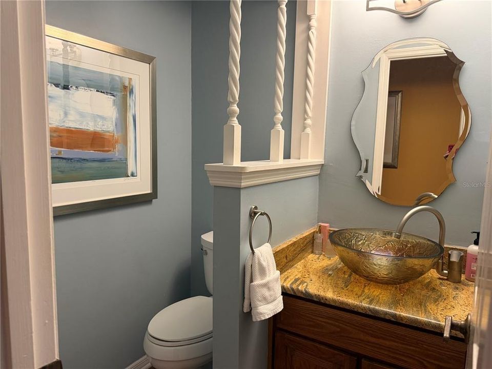 For Sale: $1,050,000 (5 beds, 4 baths, 3350 Square Feet)