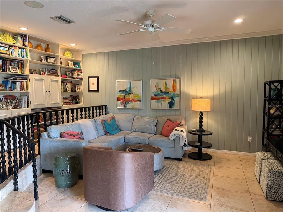 For Sale: $1,050,000 (5 beds, 4 baths, 3350 Square Feet)
