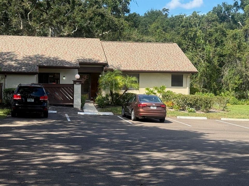 For Sale: $289,000 (3 beds, 2 baths, 1298 Square Feet)