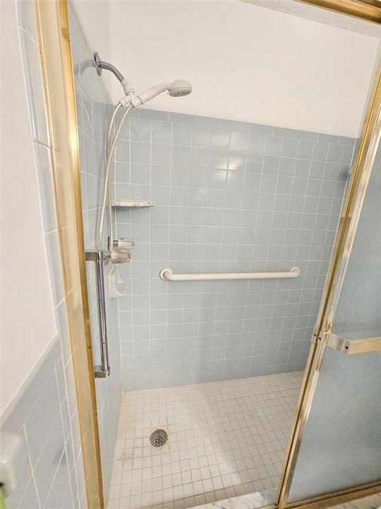 На продажу: $120,000 (1 спален, 1 ванн, 1060 Квадратных фут)