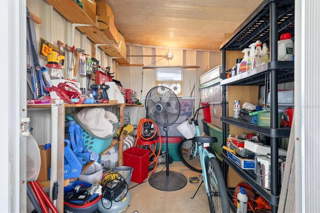 For Sale: $149,900 (3 beds, 2 baths, 1104 Square Feet)