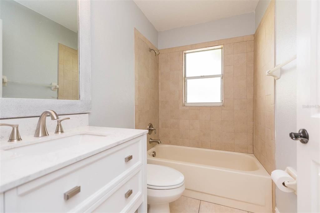 For Rent: $2,900 (4 beds, 2 baths, 1762 Square Feet)
