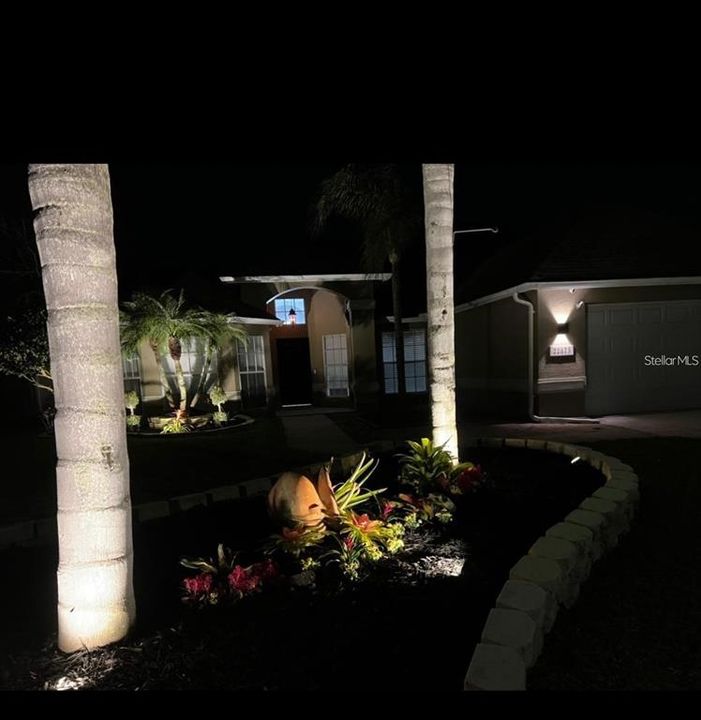 For Rent: $2,900 (4 beds, 2 baths, 1762 Square Feet)
