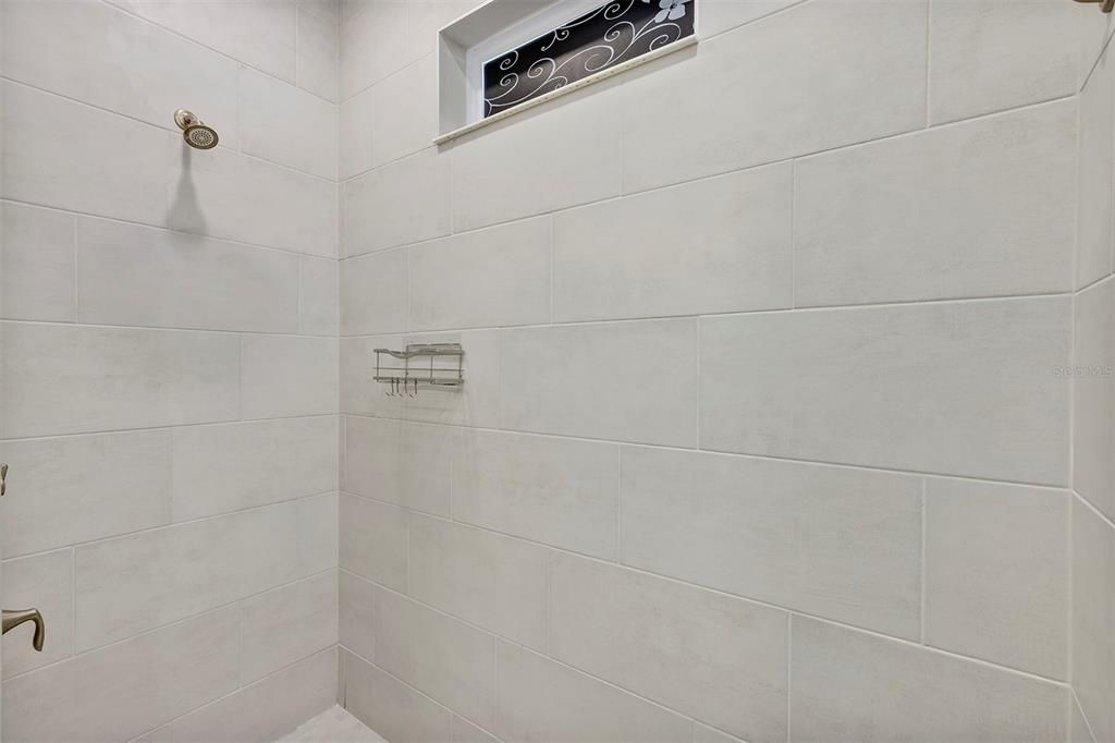 В аренду: $2,800 (2 спален, 2 ванн, 1422 Квадратных фут)
