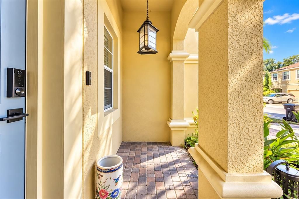 На продажу: $349,900 (3 спален, 2 ванн, 1920 Квадратных фут)