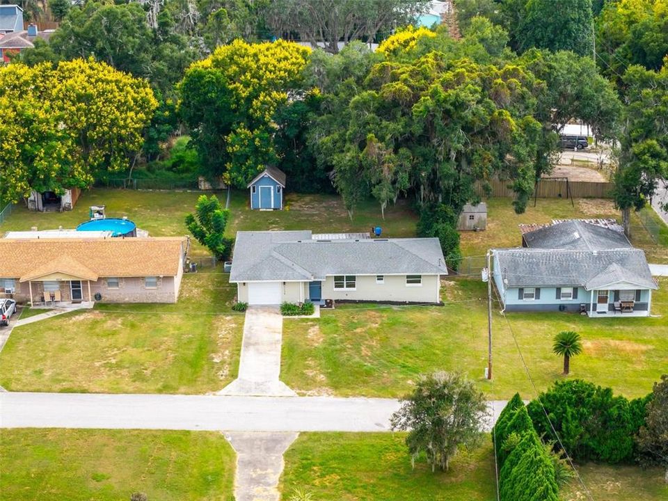 For Sale: $249,900 (4 beds, 2 baths, 1315 Square Feet)
