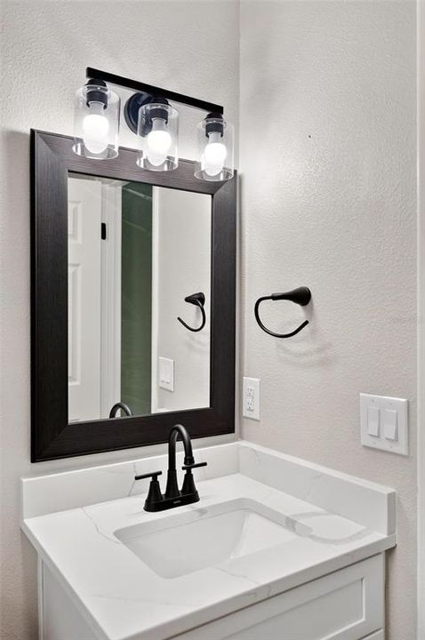 For Sale: $249,900 (4 beds, 2 baths, 1315 Square Feet)