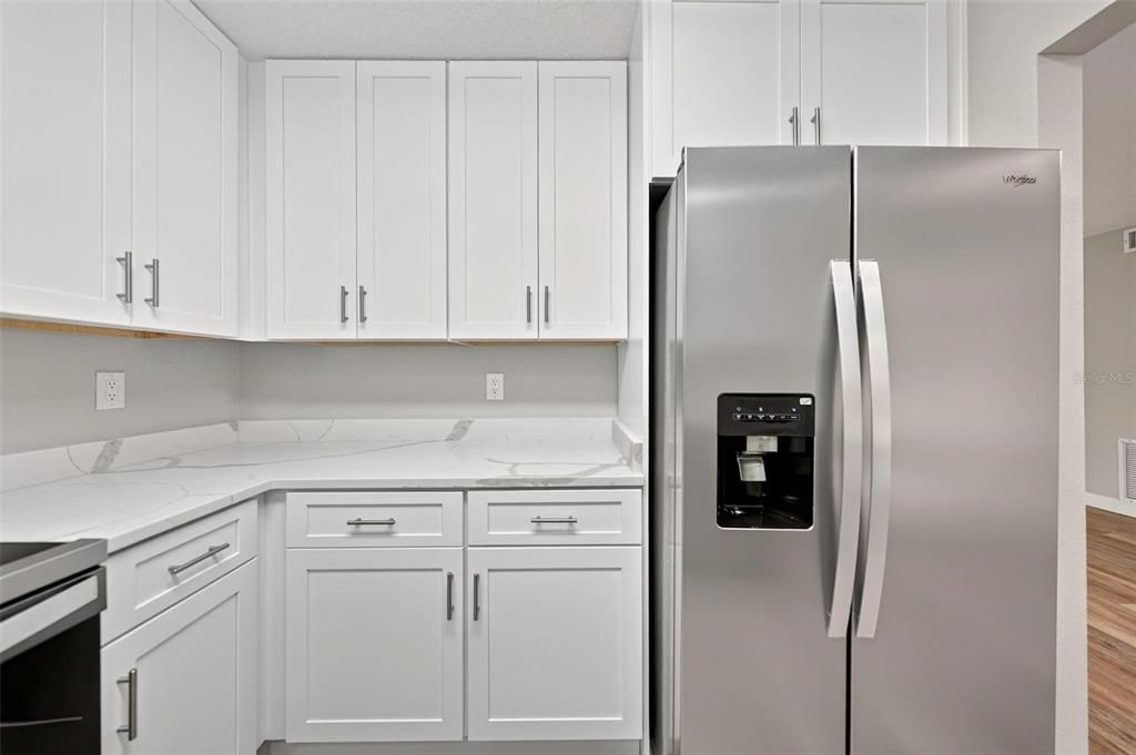 For Sale: $249,900 (4 beds, 2 baths, 1315 Square Feet)