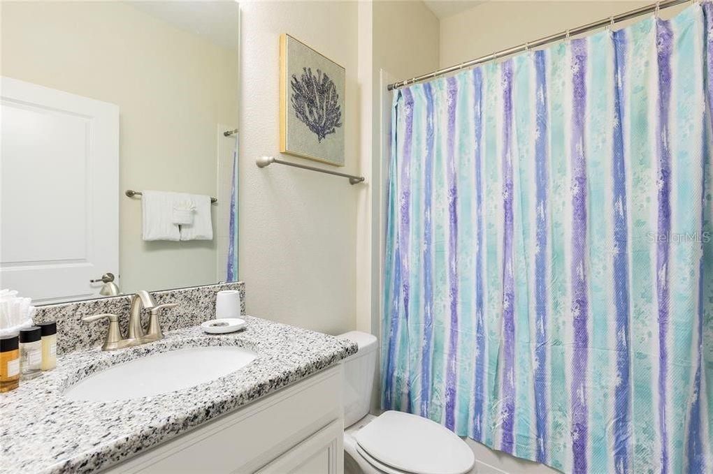 For Sale: $600,000 (5 beds, 5 baths, 3081 Square Feet)