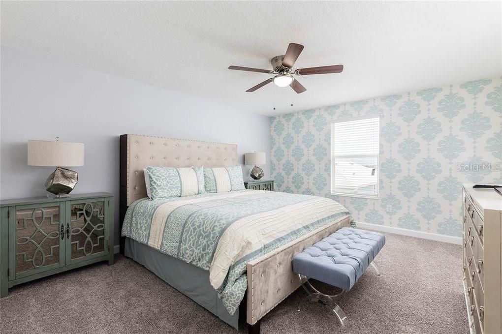 For Sale: $600,000 (5 beds, 5 baths, 3081 Square Feet)