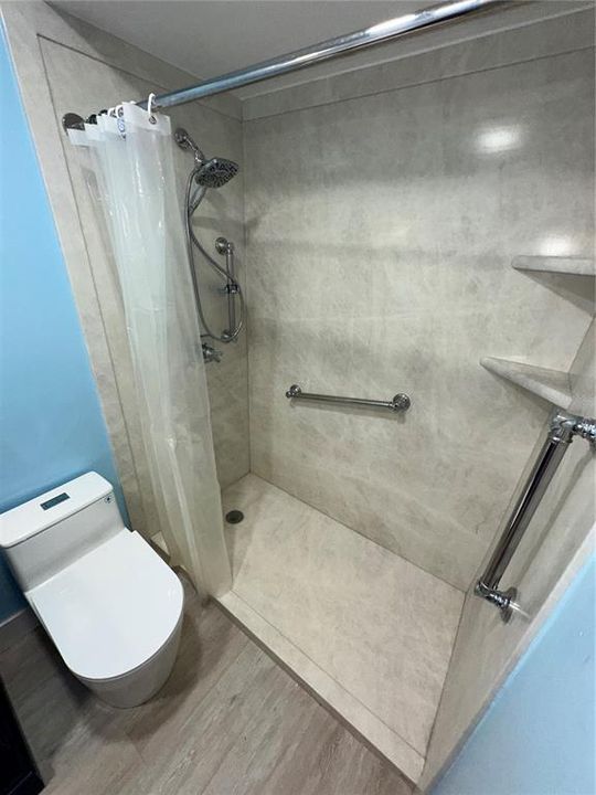 For Sale: $59,000 (1 beds, 1 baths, 790 Square Feet)