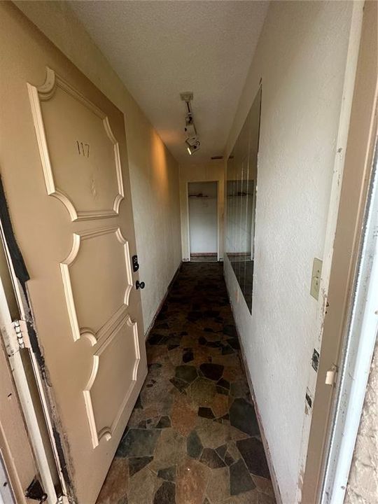 For Sale: $59,000 (1 beds, 1 baths, 790 Square Feet)