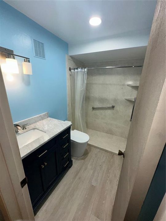 For Sale: $59,000 (1 beds, 1 baths, 790 Square Feet)