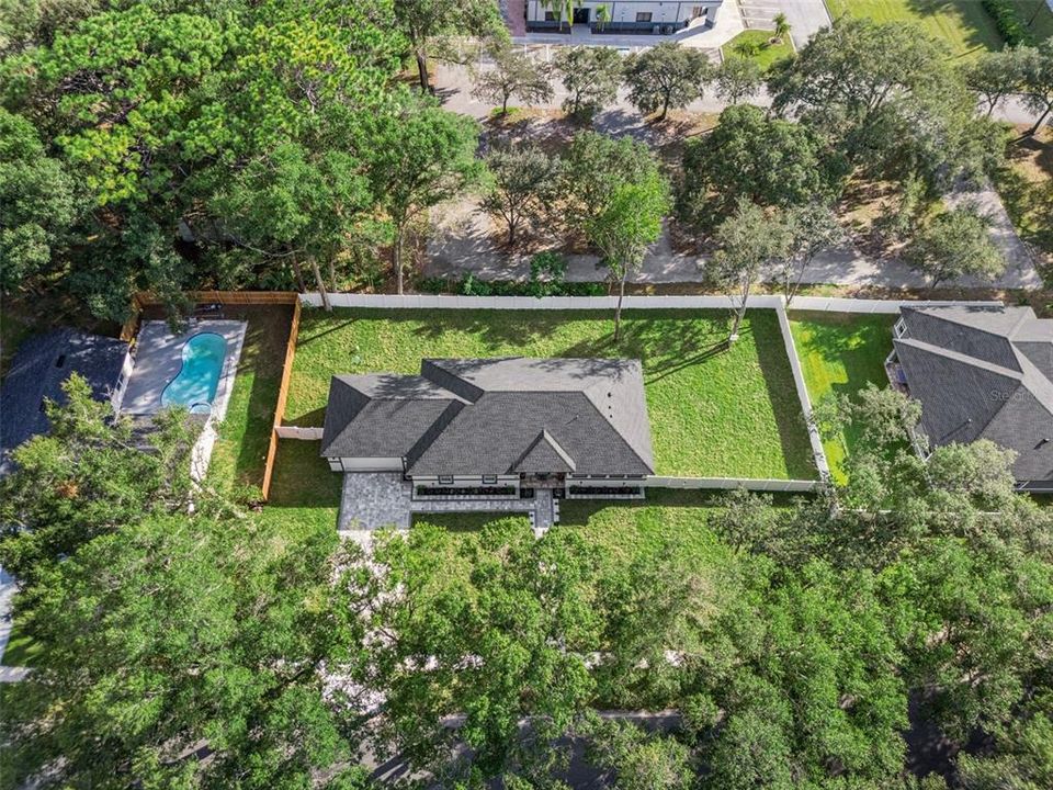 En Venta: $558,800 (4 camas, 2 baños, 1994 Pies cuadrados)
