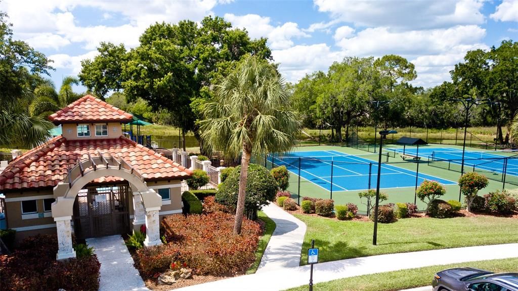 En Venta: $1,099,999 (4 camas, 3 baños, 3123 Pies cuadrados)